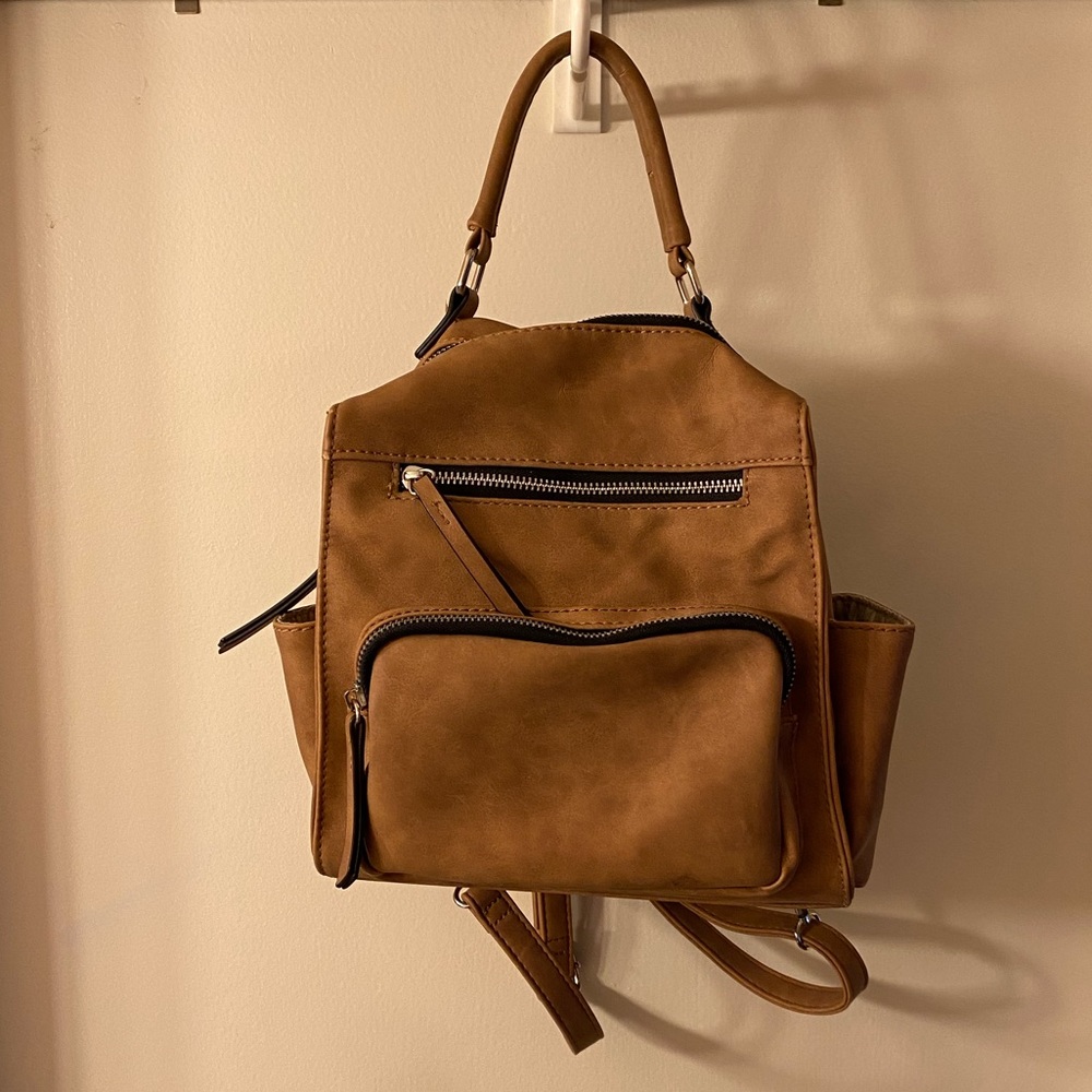 Tan Shoulder bag